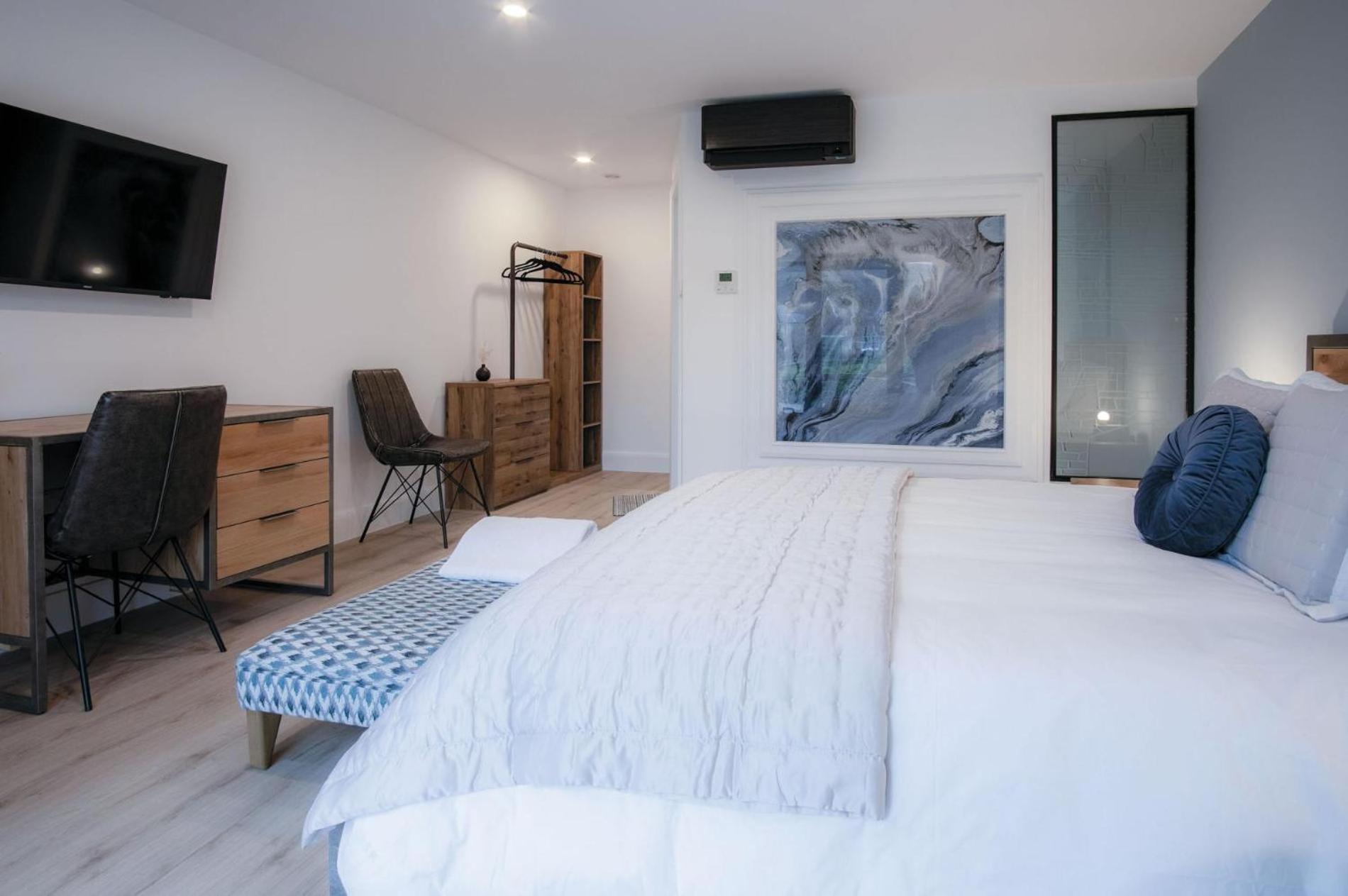 Suite 6 - Sleeping Giant Hotel - Pen Y Cae Inn ブレコン エクステリア 写真